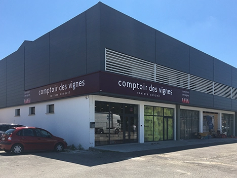 Cave Comptoir des Vignes Ch&acirc;teaurenard