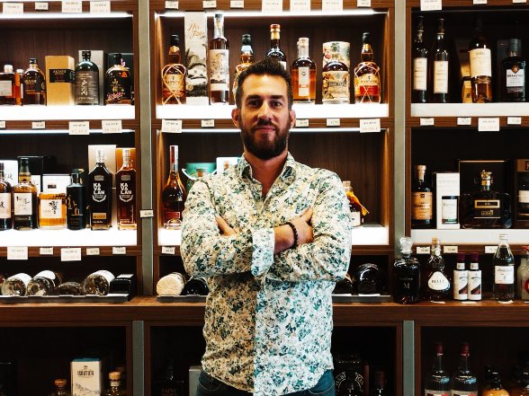 Caviste comptoir des vignes Royan