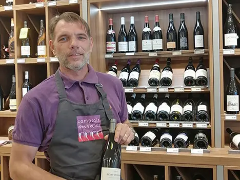 Caviste comptoir des vignes Milly-la-For&ecirc;t